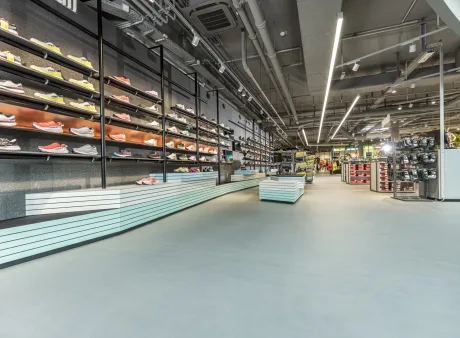 Was können Sie? Was nicht? Fugenlose Bodenbeläge im Vergleich